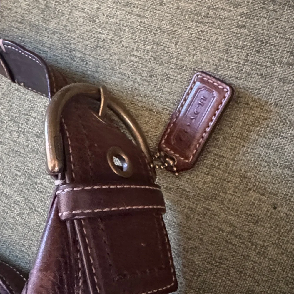 Coach Rare Vintage Dark Brown Leather Shoulder Bag - Picture 3 of 8